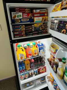 Best Low Carb Snacks, Snack Station, First Apartment Essentials, Snack Organizer, Food Pantry Organizing, Jimmy Dean, Junk Food Snacks, Apartment Living Room Design