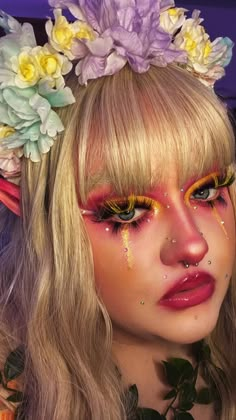 Intricate Makeup Looks, Persephone Makeup Goddesses, Fantasy Fairy Makeup Look, Masculine Fairy Makeup, Fantasy Make Up Ideas Creative, Red Fairy Makeup, Makeup Looks Goth, Fairytale Makeup Looks, Makeup Looks Baddie