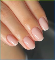 Nail manicure designs Trendy nail designs Sheer Nails, Natural Nail Designs, Simple Gel Nails, Round Nails, Healthy Nails, Chic Nails