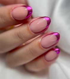 Magenta Nails, Pink Tip Nails, Pink Pink Pink, Pink Chrome Nails, Chrome Nails Designs, Vintage Nails, Simple Gel Nails, Summery Nails, Almond Acrylic Nails