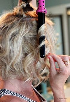 Curl Your Hair, Hi Sugarplum, How To Curl Short Hair, Hairstyles Long, Hairstyles Medium, Women Hairstyles, Hairstyles Short, Hair Today