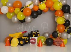 a construction themed birthday party with balloons