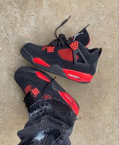 Doudoune The North Face, Jordan 4 Retro, Shoes Nike, Jordan 4s, Jordan Shoes Retro, Pretty Shoes Sneakers, All Nike Shoes, Air Jordan 4 Retro