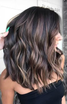 Beautiful Light Brown Hair, Light Brown Hair Color, Hair 2022, Brown Hair Color, Dark Hair With Highlights