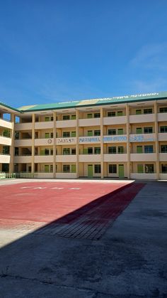 tarlac national high school, senior high, tnhs, tarlac city, tarlac High School In Philippines, Philippine School Aesthetic, School In The Philippines, School Aesthetic Building