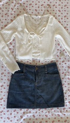 Fashion Coquette, Grunge Goth, Looks Vintage, White Shirt