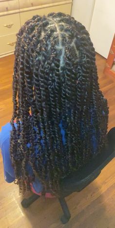 Mini Passion Twists, Low Tension Hairstyles, Hair For Spring, 4c Hair Styles, Prayers For Myself, Braids Styling, Passion Twists, Cute Curly Hairstyles, Box Braids Styling