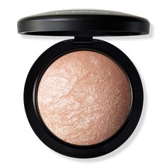 Mineralize Skinfinish Highlight Face Powder - MAC | Ulta Beauty Highlight Face, Too Faced Highlighter, Gloss Labial, Liquid Highlighter, Makeup Bag Organization, Blush Highlighter, Foundation Shades, Body Powder, Powder Highlighter