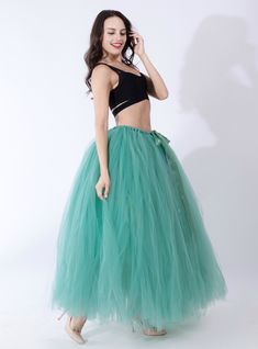 This Rockabilly Petticoat Tutu Costume is the perfect for halloween eve and night, big rave, party queen, run, parade, costumes, cruise, dance, ballet, jazz and tap, birthday, stage show and other special occasions. Tutu Skirt Women, Beautiful Ball Gowns, Long Tutu, Gauze Skirts, Body Skirt, Fairy Skirt, Green Tulle, Tulle Tutu Skirt, Nature Dress