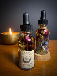 This intention oil is handcrafted with love, created with carefully selected herbs, flowers & crystals to aid in lucid dreaming, prophetic dreaming and astral travel.   Use this oil before bed while setting your intention to remember dreams. It can be used in a bath, massaged onto your third eye, massaged onto your skin, use it to dress a candle or drop onto your pillows-  Each oil contains Almond Oil, fragranced with a sweet and soft mix of lavender, eucalyptus, star anise, hemp seed, oat milk, Diy Body Oil Recipe, Remember Dreams, Lavender Body Oil, Medicinal Herbs Remedies, Lavender Eucalyptus, Oils For Sleep, Infused Oil, Lucid Dream, Astral Travel