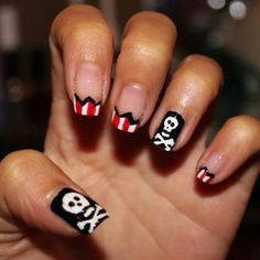 Pirate Nails this week. Arrgh! Pirate Nails Design, Pirate Nail Art, Emoji Nail Art, Pirate Nails, Pirate Ideas, Skull Emoji, Emoji Nails, Skull Nail Art, Pirate Costumes