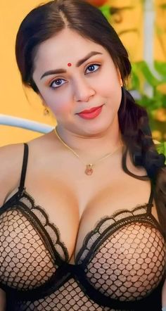 Enjoy Video, Hottie Women, Indian Actress Hot Pics, Beautiful Smile Women, Health Conditions, Blow Your Mind, B & B, Famous People, Desi