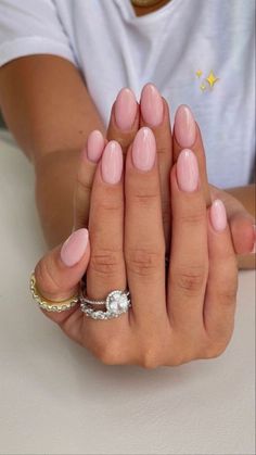 Milky Pink Nails, Kutek Disney, Milky Pink, Pink Gel Nails, Nail Salon Design, Basic Nails, Casual Nails, Oval Nails