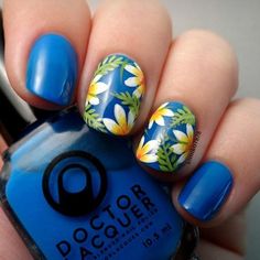 a 2017 Nails, Hawaiian Nails, Tropical Nail Art, Diy Hairstyle, Neat Nails, Pedicure Ideas, Tropical Nails, Floral Nail Designs, Lovely Nails