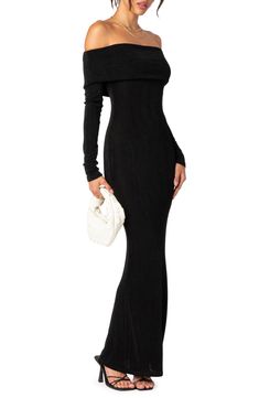 Give your curves a hug in this long-sleeve maxi dress boasting an off-the-shoulder neck and cozy long sleeves. Off-the-shoulder neck Long sleeves 95% polyester, 5% spandex Machine wash, dry flat Imported Long Sleeve Wedding Guest Dresses, Outfits For Wedding, Winter Wedding Guest Dress, Black Dresses Classy, Off The Shoulder Long Sleeve, Fall Weddings, Black Long Sleeve Dress, Prom Dresses Long With Sleeves, Long Black Dress