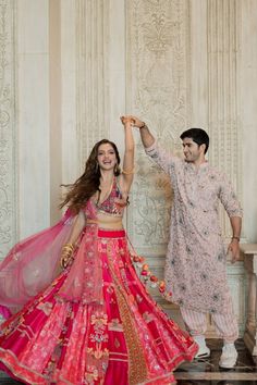 Weddings, Indian Wedding Planning Online - WedMeGood Bride And Groom Mehndi Outfit, Mehendi Outfits Groom, Haldi Couple Dress, Bride Groom Outfits Indian Wedding, Bride Sangeet Outfit Indian Weddings, Sangeet Poses For Bride, Engagement Looks For Bride, Mehendi Couple Poses, Indian Wedding Carnival