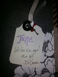 a tag that says jupe lets be kids again