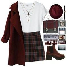 Sabrina Spellman Outfit, Academia Style, Sabrina Spellman, Coat Outfit, Elegante Casual, Mode Inspo, Plaid Skirt, Outfit Goals