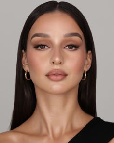 Simple Glam Makeup Brown Eyes, Fair Olive Skin Tone Makeup, Wedding Guest Makeup Brown Eyes Natural, Make Up Brown Eyes Brunette, Soft Glam Indian Makeup, Natural Brown Makeup Look, Espresso Makeup Look, Makeup For Black Dress Formal Brown Eyes, Winter Wedding Makeup For Brown Eyes