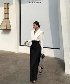 Outfits For Formal Events Classy, Coat And Skirt For Women, Black Tie Aesthetic, Women Hacks, Dressing For Women, Quiet Luxury Fashion, Formal Attire Women, Style Inspiration Outfit Ideas, Cocktail Party Attire