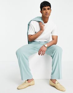 Suit trousers by ASOS DESIGN Pastels are having a moment Regular rise Belt loops Side pockets Back pockets Wide leg Regular fit on the waist Green Trousers Outfit Men, Green Trousers Outfit, Trousers Outfit Men, Wide Leg Suit Pants, Soft Tailoring, Trouser Outfits, Green Trousers, Mens Workwear, Suit Trousers