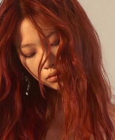 Asian Red Hair, Dark Orange Hair, Dark Ginger Hair, Red Orange Hair, Butterfly Haircut, Hair Color Orange, Red Hair Inspo, Ginger Hair Color, Dark Red Hair