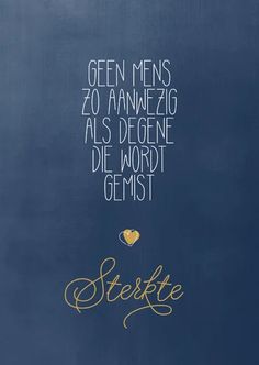 the words stefe are written in gold on a blue background