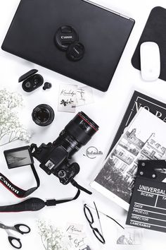 the contents of a camera sitting on top of a table