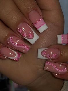 Nail Art Paillette, Valentines Nail Art Designs, Nails Yellow, Valentine Nail Art, February Nails, Fancy Nails Designs, Nail Designs Valentines