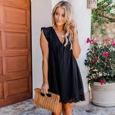 Short Sleeve Lace Dress, Tallinn, Mini Dress Casual, Vestido Casual, Ruffled Sleeves, Summer Fashion Outfits, Comfortable Dress, Dress Romper, Beach Dress