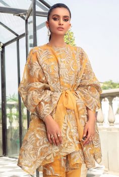 In the ever-evolving world of fashion, some classics never go out of style, and wrap dresses for women. Wrap Dresses For Women, Summer Wrap Dress, Short Frock, Pakistani Formal Dresses, Wrap Dresses, Long Sleeve Wrap Dress, Gold Thread, Straight Trousers, Thread Work