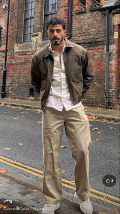 Khaki Pants White Shirt Men, Winter Outfit Ideas For Men, Boyfriend Fits Aesthetic Men, Copenhagen Mens Fashion, Casual Summer Outfits Men Street Style, Boy Outfit Inspo Aesthetic, Winter Boys Outfits, Sandwich Method Outfit Men, 2024 Men Fashion