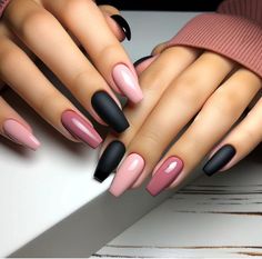 Short Coffin Gel Nail Designs, Colored Tip Acrylic Nails, Black Matte Nails Halloween, Black And Mauve Nails, Short Matte Acrylic Nails, Dark Hot Pink Nails, Aesthetic Nails Dark, Dark Romance Nails, Pink White And Black Nails