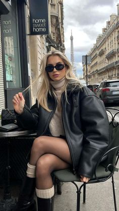 Europe Winter Fashion, Vinter Mode Outfits, Outfit Leather Jacket, Amsterdam Outfit, Nyc Winter Outfits, Nyc Fits, Nyc Outfits, New York Outfits, Europe Outfits