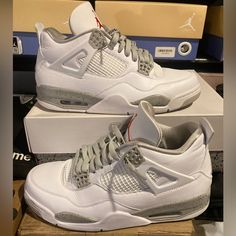 Air Jordan 4 Retro Oreo Size 10.5 Worn 1 Time For Like 15min Like New Next Day Shipping Authentic Extra Grey Laces Included Og White Laces Included If Not Marked Sold Than Available Mer-Cari $300 Now No Fees There Air Jordan 4 Retro Oreo, Pure Money 4s, Jordan 4 Retro Oreo, Jordan 4 Retro, Air Jordan 4, Air Jordan 4 Retro, Jordans For Men, Jordan Shoes, Mens Shoes Sneakers