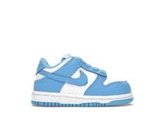 Check out the Nike Dunk Low UNC (2021) (TD) available on @StockX Couples Sweatshirts Hoodie, Baby Nike Shoes, Baby Boy Nike, Baby Jordans, Toddler Nikes, Jordan Shoes Girls, Baby Shoe Sizes, Mia Shoes