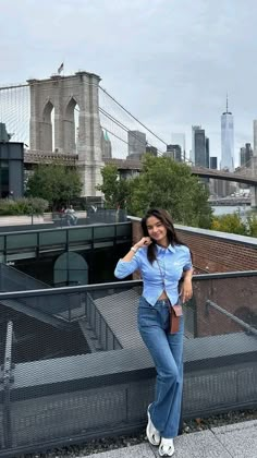 Railing Poses, Girl Western Outfit, Flannel Shirt Outfits, Trendy Jeans Outfits, Pic For Profile, Deepthi Sunaina, Anuska Sen, Flannel Shirt Outfit, Western Outfit Ideas