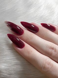 Dark Red Nails, Cherry Nails, Casual Nails, Blush Nails, Pretty Gel Nails, Soft Nails, Elegant Nails, Pretty Acrylic Nails, Chic Nails