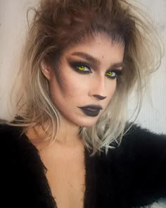 Halloween Makeup Warewolf, Wolf Make Up Women, Family Werewolf Costumes, She Wolf Costume Makeup, Werewolf Makeup Female Halloween, Halloween Wolf Makeup, Werewolf Makeup Female, Werewolf Costume Female, Wolf Makeup Women