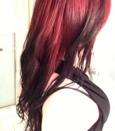 Dark Red Hair With Black Tips, Red With Black Tips Hair, Ombre Dark Red Hair, Ends Of Hair Dyed Red, Black Faded To Red Hair, Black Ends Hair, Red Hair With Black Ends, Black Roots Red Ends, Black Hair Red Ends