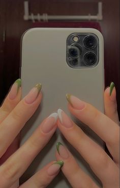 Shortish Nails, Iu Nails, Nails Inspo Minimalist, Uñas Aesthetic, Uñas Ideas, Gelish Nails, Minimal Nails, Uñas Acrilicas