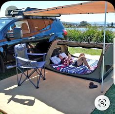 Swag Tent Camping, Aksesoris Jeep, Car Camping Ideas, Car Camping Hacks, Kangoo Camper, Minivan Camping, Auto Camping, Tenda Camping, Suv Camping