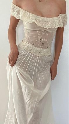 White Dress Summer Aesthetic, Venusian Aesthetic Outfits, Casual Summer Dresses 2023, Brenna Aesthetic, Costal Dress, Indie Prom Dress, Divine Feminine Outfits, Venusian Aesthetic, Transparent Wedding Dress