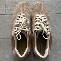 Mens Tan Colored Rockport Shoes - Size 12. In Good Condition With Lots Of Life Left In These Shoes. You Can See Some Faded Suede On Some Parts Of The Shoes. Also A Mark Down The Inside Of The Right Shoe. The Soles Appear Unworn So I Suspect These Were Worn 0-2 Times And Were Purchased With Gentle Markings. Functional Brown Sneakers With Vibram Sole, Brown Adventure Sneakers With Vibram Sole, Brown Low-top Running Shoes With Vibram Sole, Brown Leather Slip-on Shoes With Vibram Sole, Brown Gore-tex Sneakers With Reinforced Toe, Rockport Shoes, Tan Color, Size 12, Sneakers Fashion