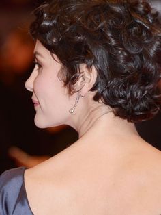 Pixi Haircut, Audrey Tatou, Short Curly Bob Hairstyles, Hair Muse, Curly Hair Photos, Curly Bob Hairstyles, Cute Hairstyles For Short Hair