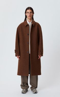 Formal Fits, Long Brown Coat, Brown Overcoat, Brown Trench Coat, Overcoat Men, Long Overcoat, Winter Styles, Buzzard