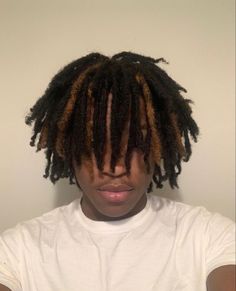 Dread Dye Ideas, Dread Dye Ideas Men, Dye Dreads, Loc Dye Ideas, Dreads Styles Black, Dreads Short Hair, Colored Dreads, Brown Dreads