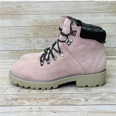 Vagabond Shoemakers Womens 40 Us9 Kenova Boots Lug Sole, Lace Up, Hiker / Combat Pink/ Mauve Suede Furry Warm Shearling Lining Never Worn, But Some Barely Noticeable Minor Flaws (See Photos For Details) Vagabond Shoemakers, Vagabond Shoes, Pink Mauve, Pink Suede, Lug Sole, Lace Up Boots, Shoe Laces, Lace Up, Women Shoes