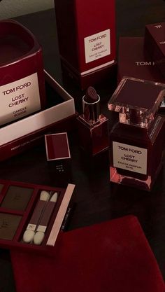 Maroon Aesthetic, Burgundy Aesthetic, Red Things, Tom Ford Beauty, Dark Feminine