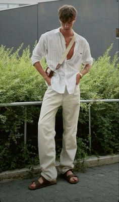 Men outfit, european styled, summer style, neutral colors, beachy outfit Old Money Aesthetic Boys, Old Money Men, Money Men, Beach Outfit Men, Spiritual Fashion, Money Clothes, Guy Fits, Aesthetic Outfits Men